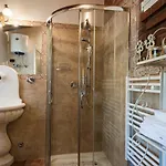 Podere Sant'angelo Hotel apartamentowy Vernasca
