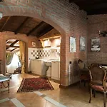 Podere Sant'angelo Hotel apartamentowy Vernasca