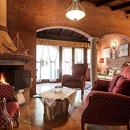 Aparthotel Podere Sant'angelo Vernasca