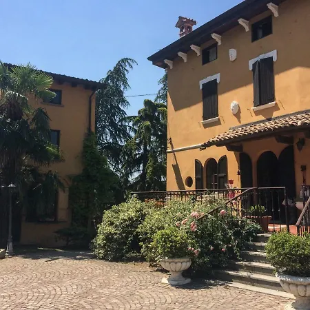 Podere Sant'angelo 아파트호텔 Vernasca