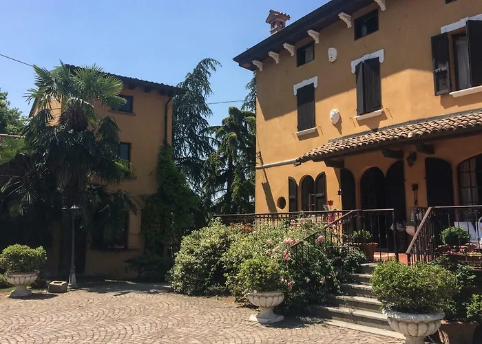 Podere Sant'angelo Aparthotel Vernasca